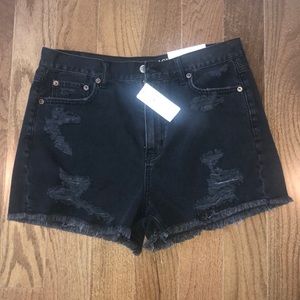 BRAND NEW American Eagle mom shorts